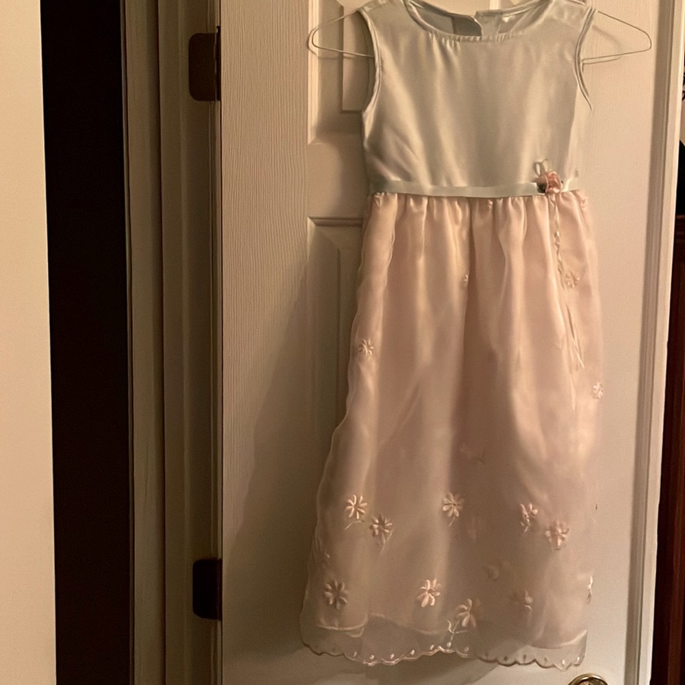 Brooke Lindsey, size 7, mint green and cream.